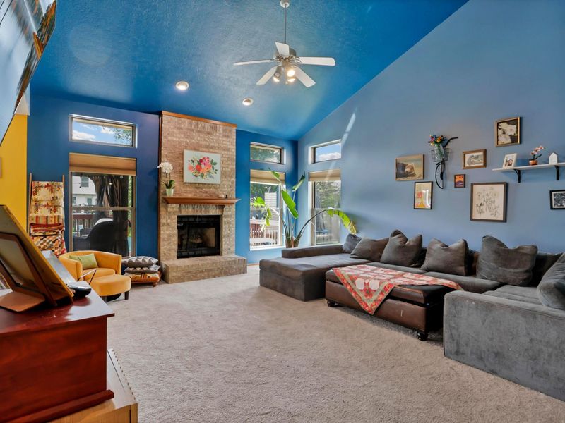 947 Glyn Dennis Drive, Newark, OH 43055 Photo 8