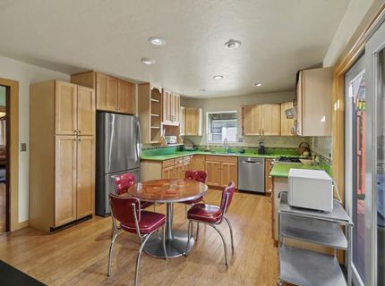 2514 C St, Sacramento, CA 95816 Photo