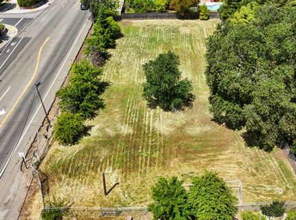 5501 Cypress Avenue, Carmichael, CA 95608 Photo