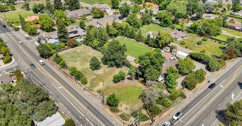 5501 Cypress Avenue, Carmichael, CA 95608 Photo