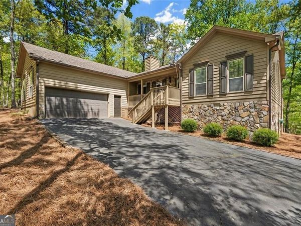 190 Red Coat Pass, Jasper, GA 30143