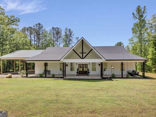 565 Hawk Trail, Newborn, GA 30056