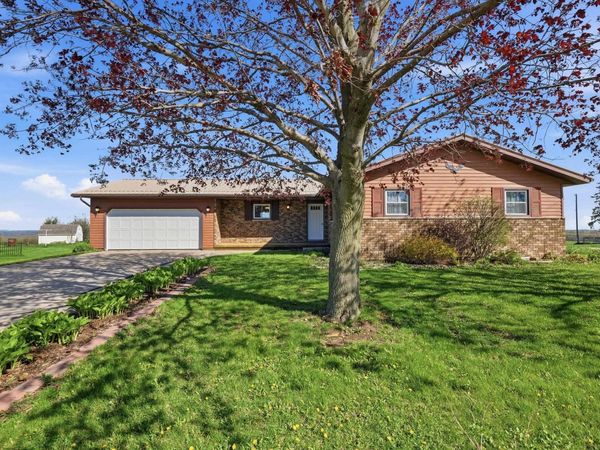 201 Dougherty Court, Ridgeway, WI 53582