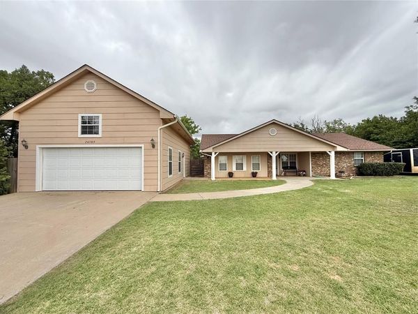 20389 E County Road 157 Road, Altus, OK 73521