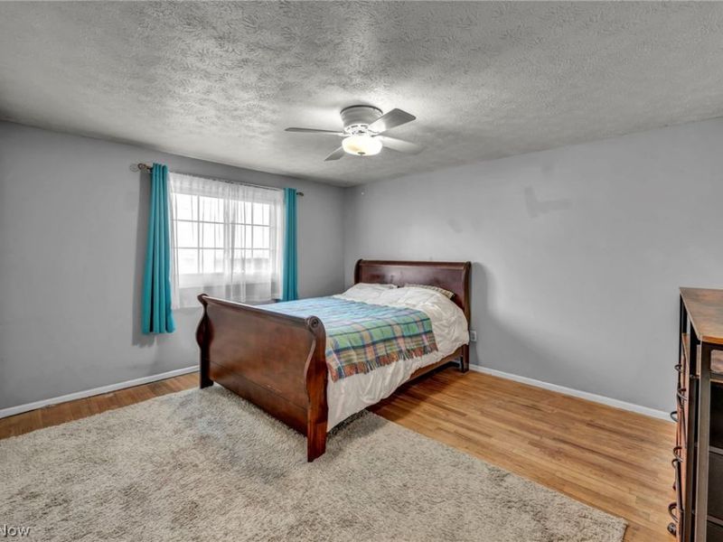 7850 E Linden Lane, Parma, OH 44130 Photo 19