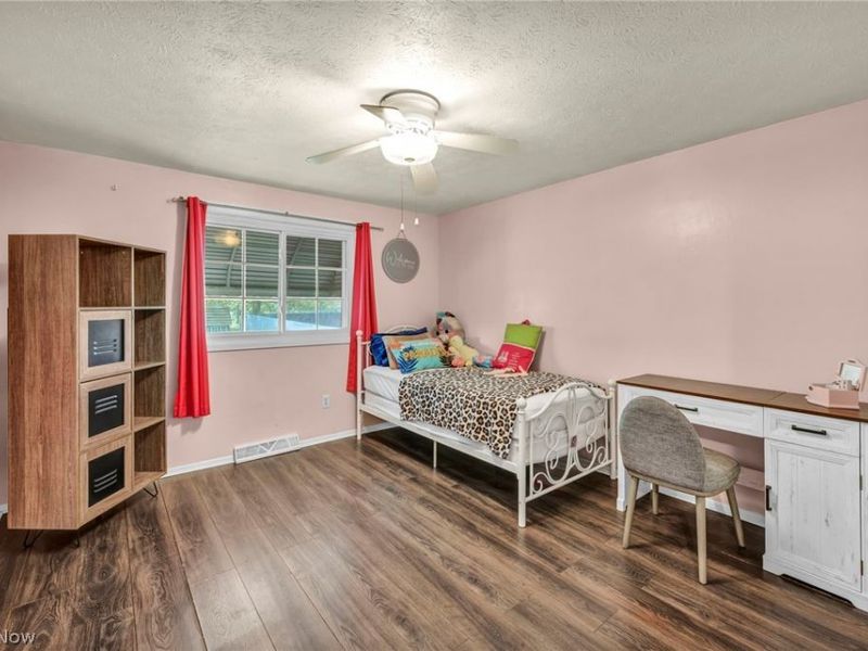 7850 E Linden Lane, Parma, OH 44130 Photo 25