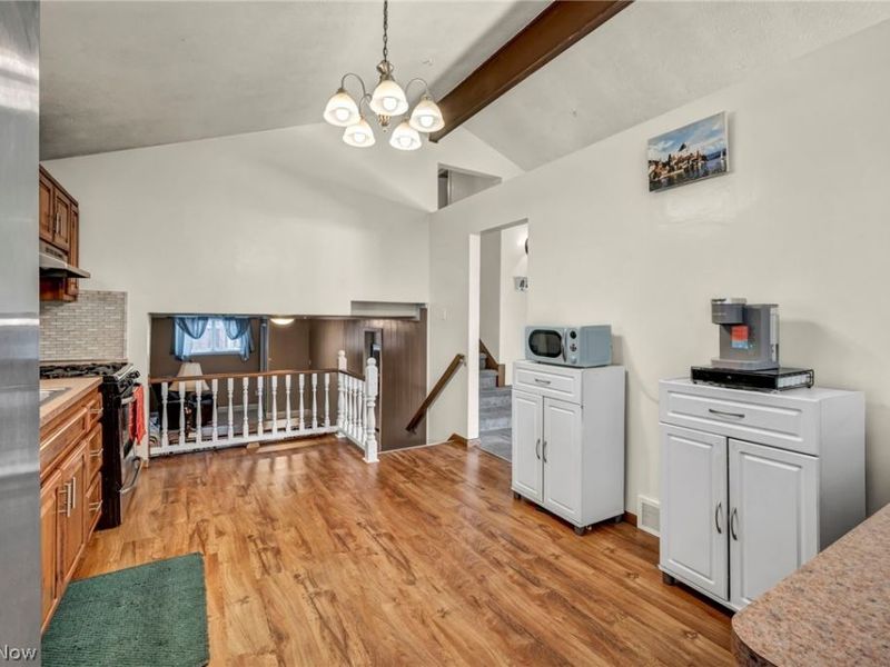 7850 E Linden Lane, Parma, OH 44130 Photo 9