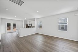 879 Meadowbrook Lane photo 4