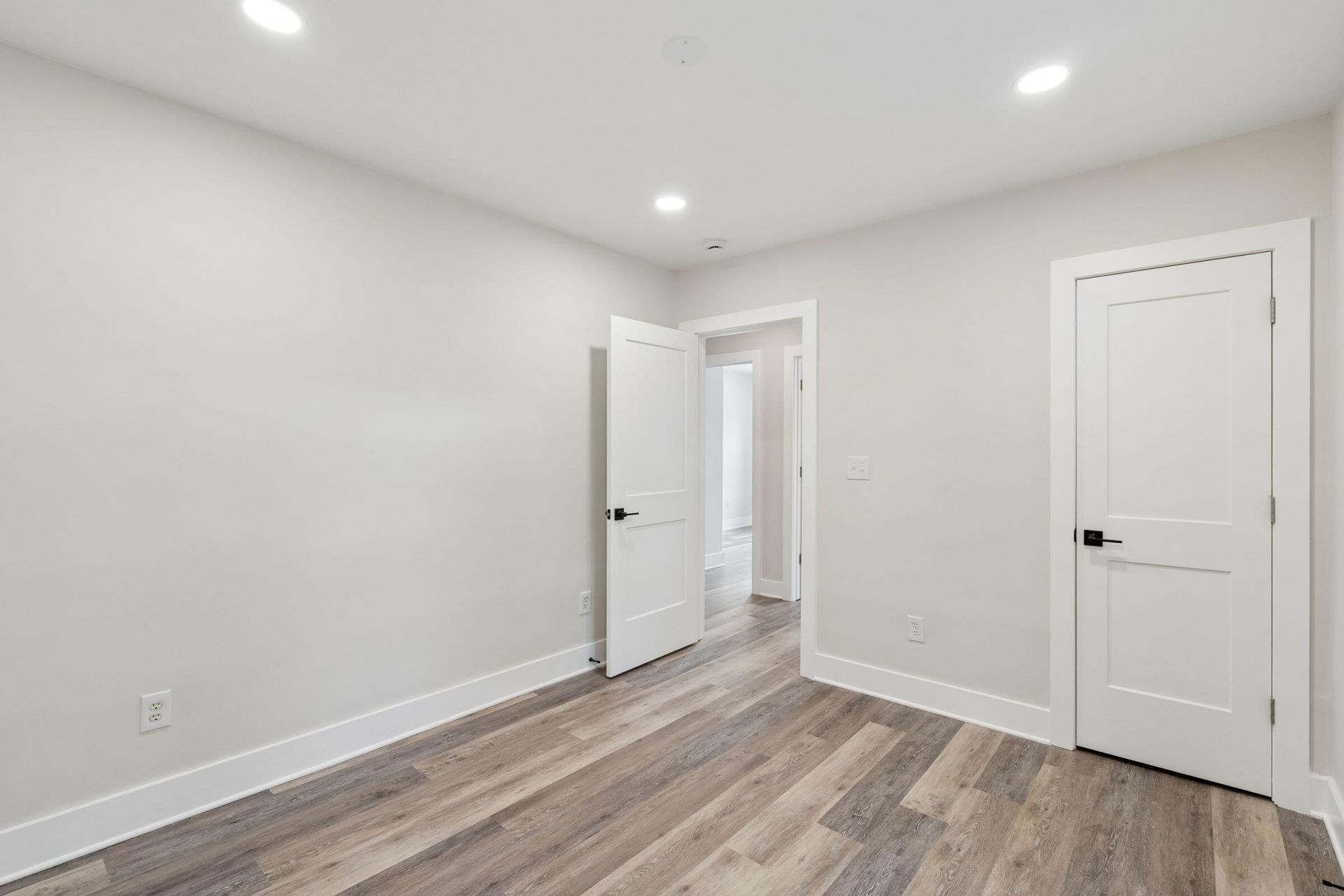 31 Campbell Drive Photo 20