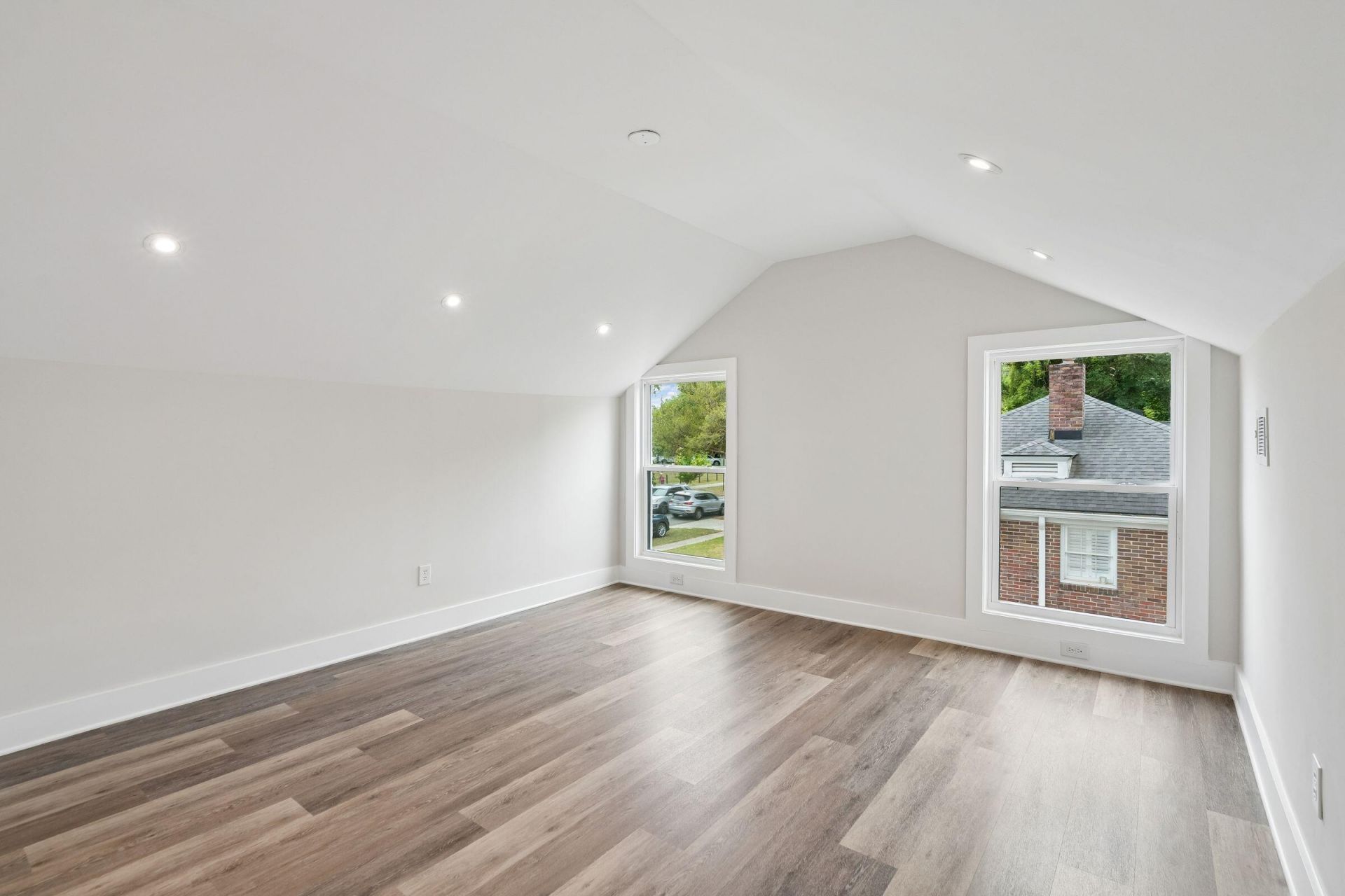 31 Campbell Drive Photo 24