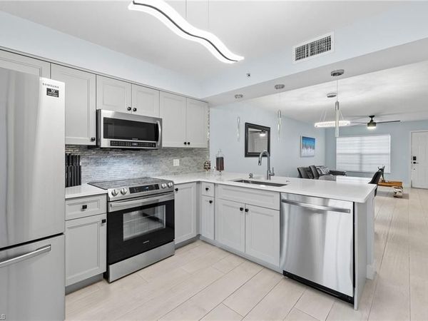 4975 Sandra Bay DR, Unit 103, NAPLES, FL 34109