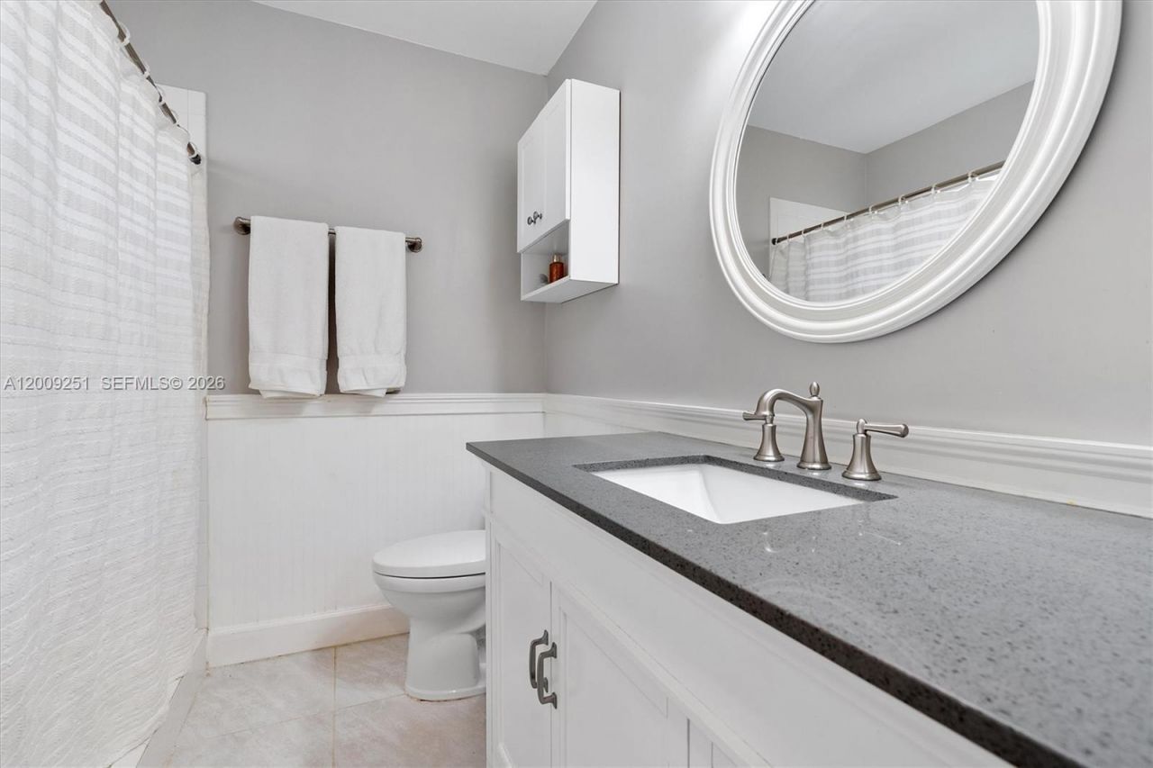 9347 SW 1st St, Unit 803, Plantation, FL 33324 Photo