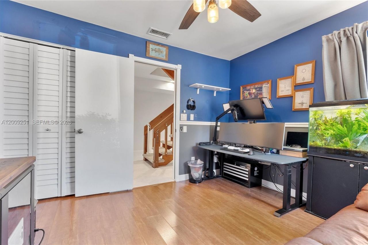 9347 SW 1st St, Unit 803, Plantation, FL 33324 Photo