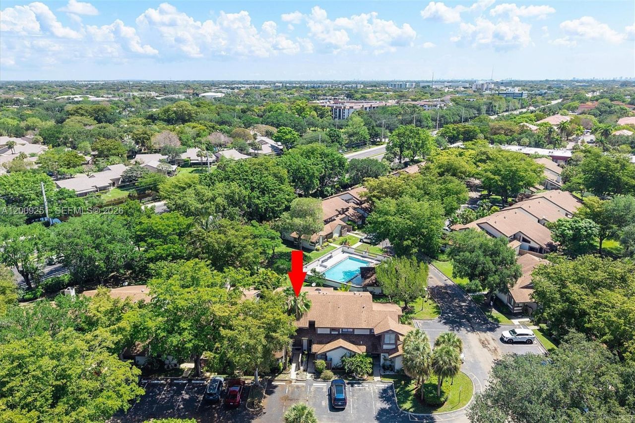 9347 SW 1st St, Unit 803, Plantation, FL 33324 Photo