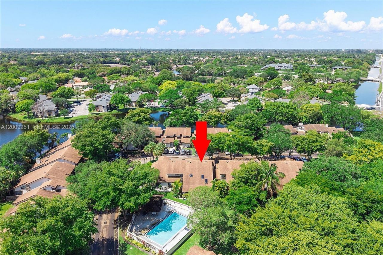 9347 SW 1st St, Unit 803, Plantation, FL 33324 Photo