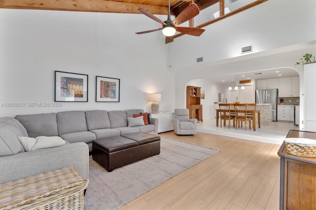 9347 SW 1st St, Unit 803, Plantation, FL 33324 Photo