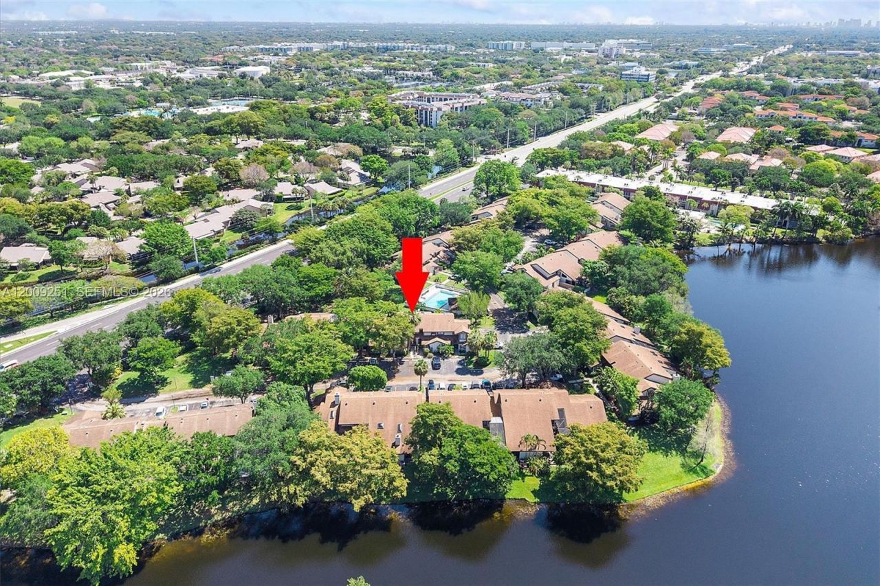 9347 SW 1st St, Unit 803, Plantation, FL 33324 Photo