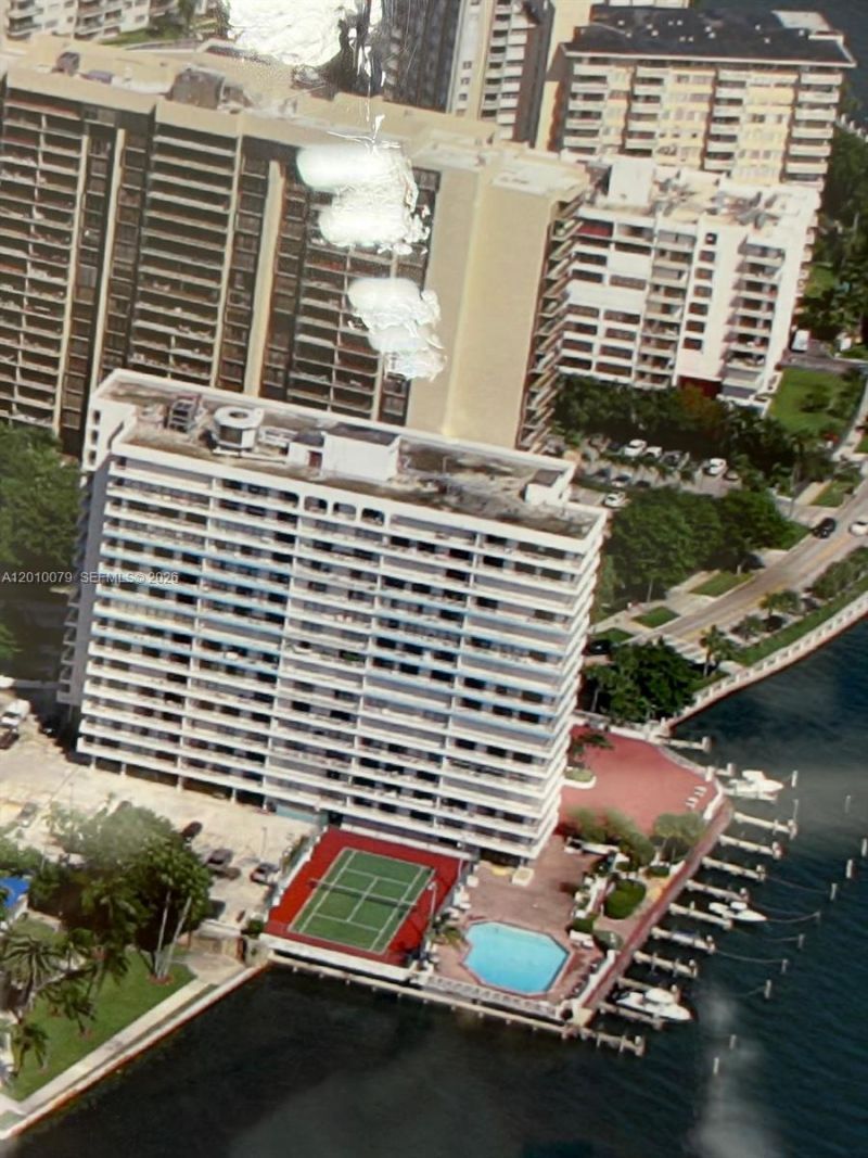 200 SE 15th Rd , Unit 7I, Miami, FL 33129 Photo