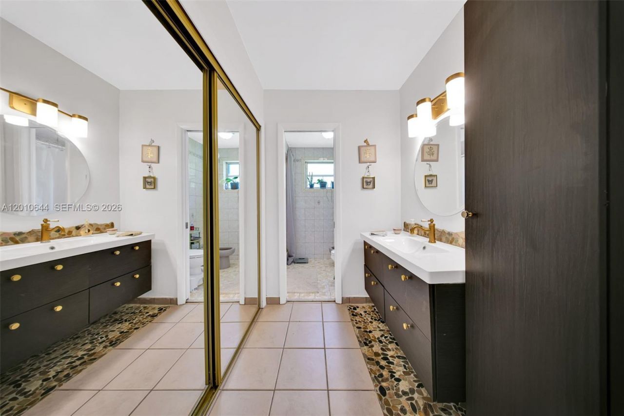 7250 SW 34th St Rd , Miami, FL 33155 Photo