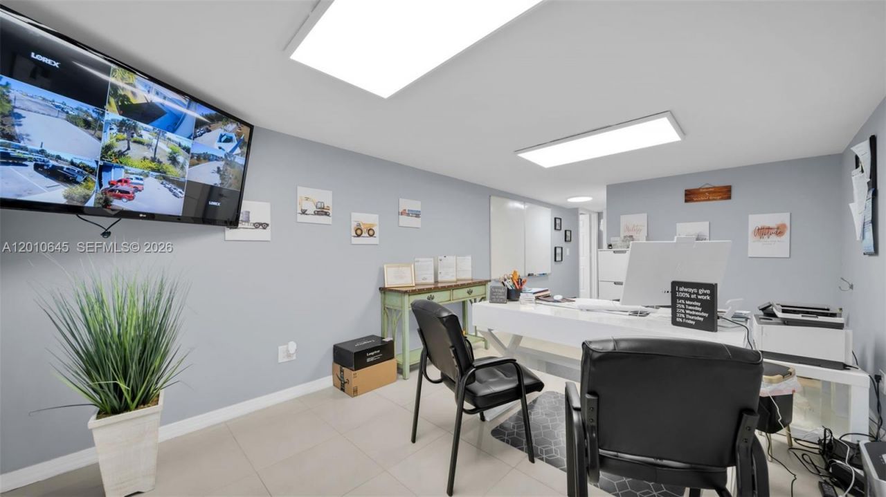 2635 SW Pine Island Rd. Cape Coral, Cape Coral, FL 33991 Photo