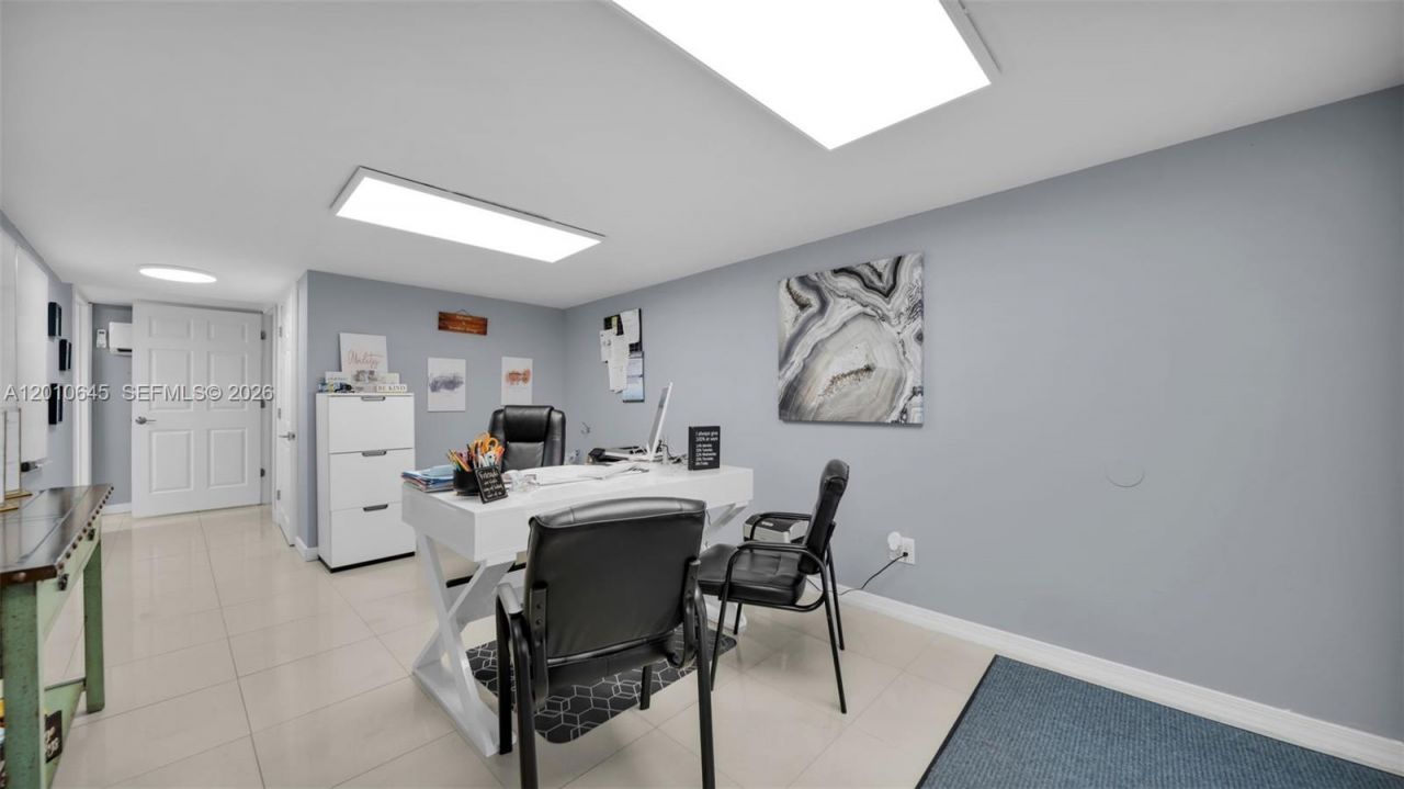 2635 SW Pine Island Rd. Cape Coral, Cape Coral, FL 33991 Photo