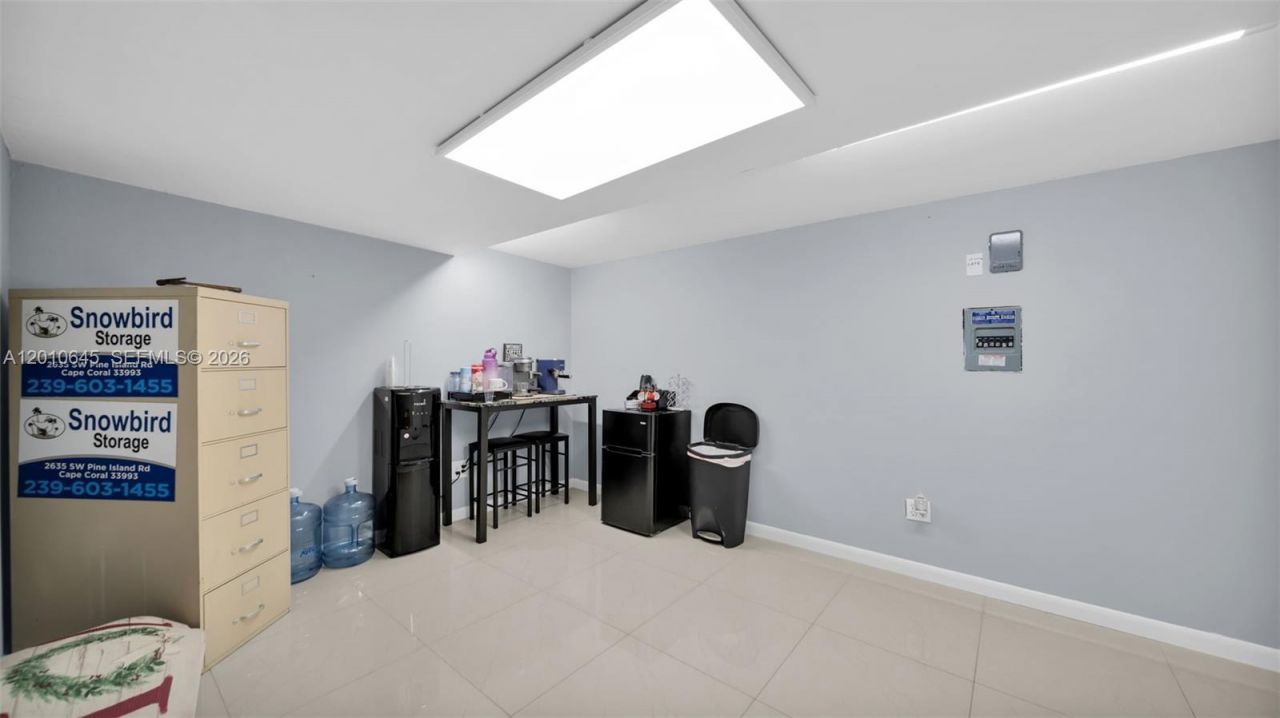 2635 SW Pine Island Rd. Cape Coral, Cape Coral, FL 33991 Photo