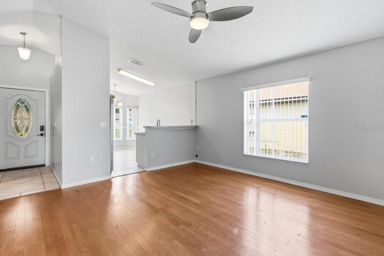 1537 Ridge Pointe Drive , Orlando, FL 32808 Photo