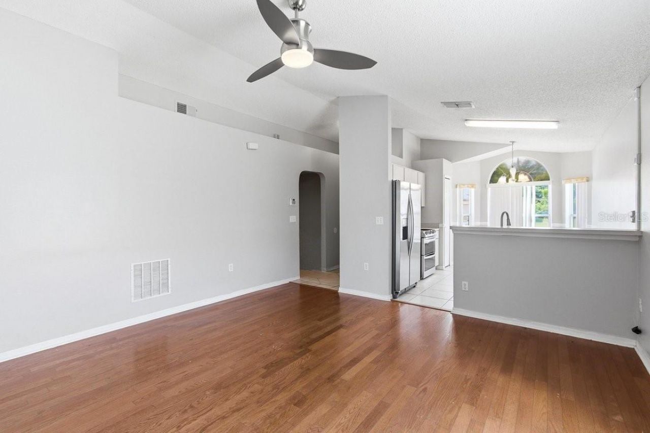 1537 Ridge Pointe Drive , Orlando, FL 32808 Photo