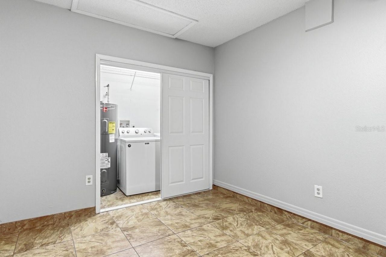 1537 Ridge Pointe Drive , Orlando, FL 32808 Photo