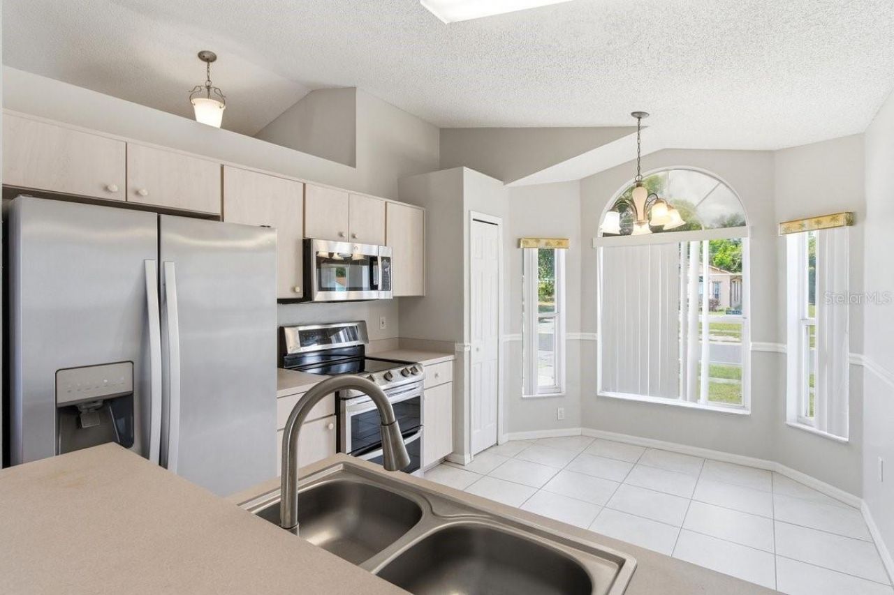 1537 Ridge Pointe Drive , Orlando, FL 32808 Photo