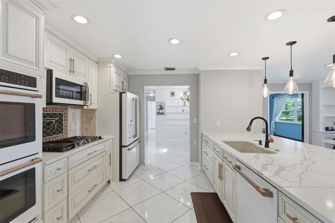 3678 E Lake Drive, Land O Lakes, FL 34639 Photo