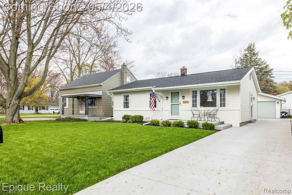 2413 Church Street, Port Huron, MI 48060 Main Photo
