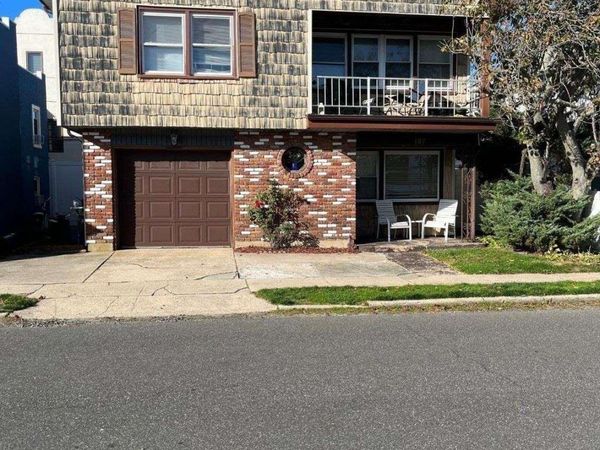 107 Mitchell Avenue, Unit 2nd Fl, Long Beach, NY 11561