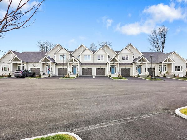 2040 Crompond Road , Unit 17, Yorktown Heights, NY 10598