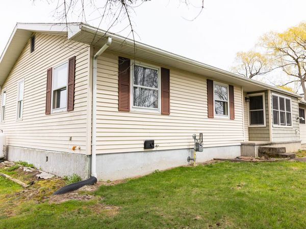 2497 Mountain View Road, Williston, VT 05495