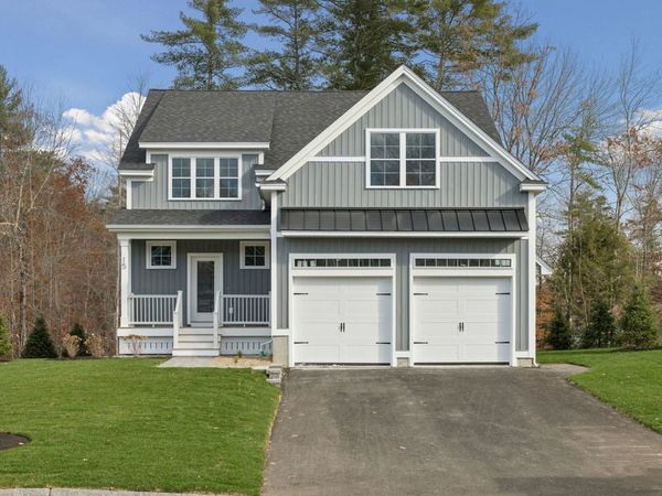 11 Landing Way, Rochester, NH 03868