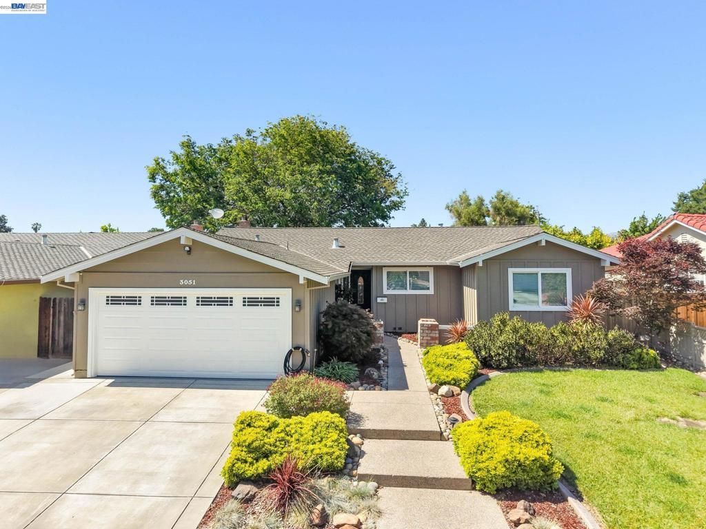 3051 Knights Bridge Rd, San Jose, CA 95132 Main Photo