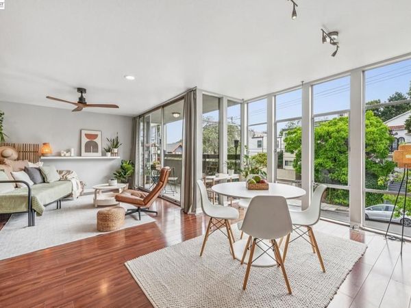 398 ADAMS STREET, Unit 302, Oakland, CA 94610