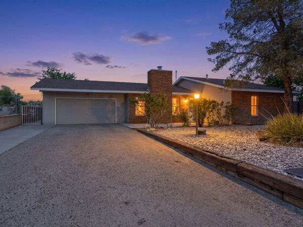 1635 Fornax Road SE, Rio Rancho, NM 87124