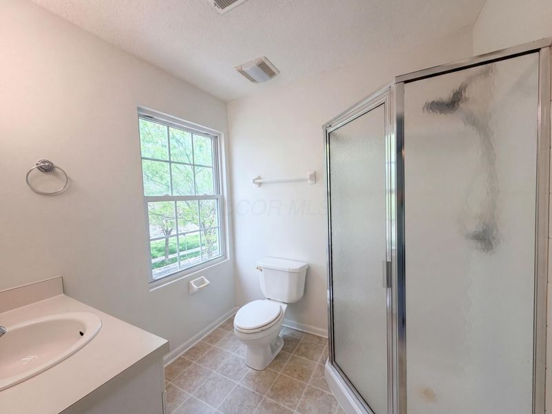 825 Summerville Drive , Delaware, OH 43015 Photo 20