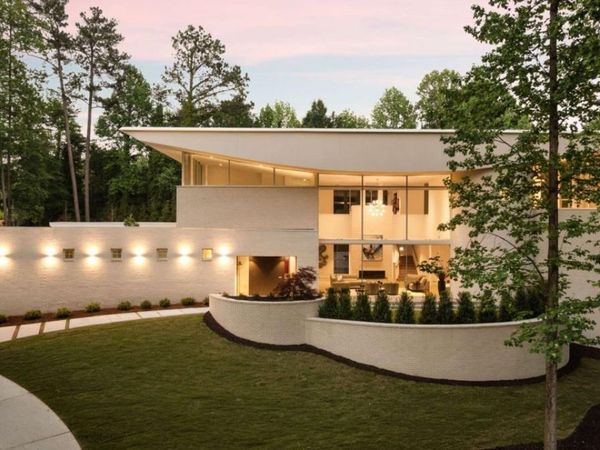 3619 Ivy Road NE, Atlanta, GA 30342