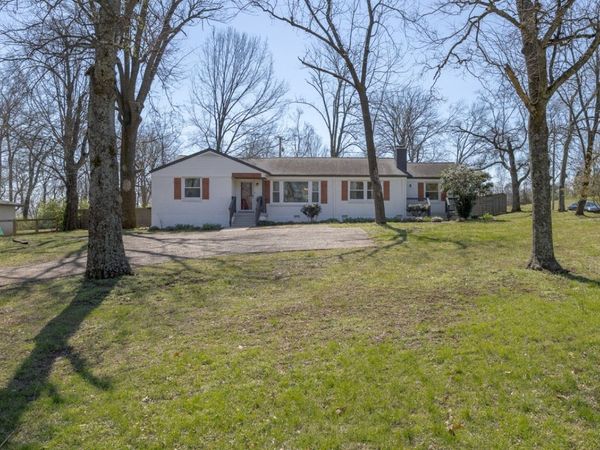 500 Vantrease Rd , Madison, TN 37115