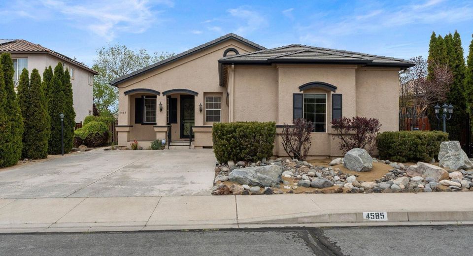 4585 Mt Mckinley Drive, Sparks, NV 89436 Photo