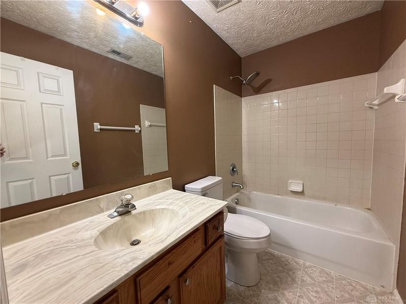 2545 Hillsdale Drive, Beavercreek, OH 45431 Photo 13