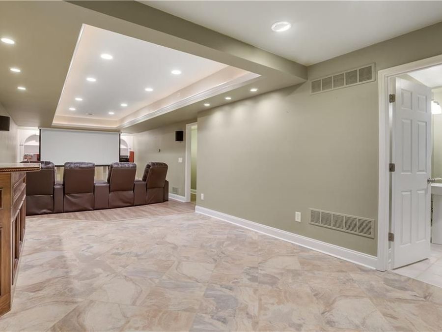 Property Image 63