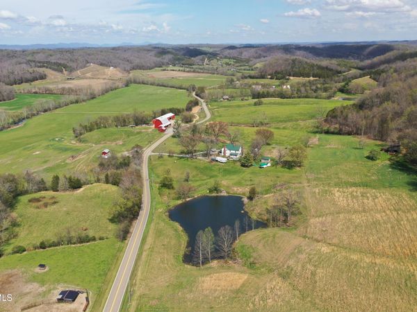 12315 Warrensburg Road, Midway, TN 37809