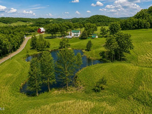 12315 Warrensburg Road, Midway, TN 37809