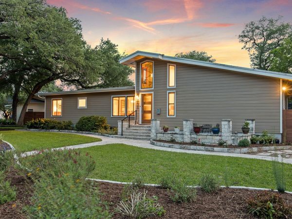 2621 W 49th ST, Austin, TX 78731