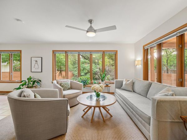 2621 W 49th ST, Austin, TX 78731