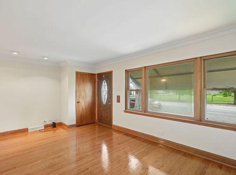 Main Photo